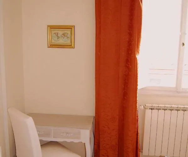 Il Tabernacolo Bed & Breakfast Florens